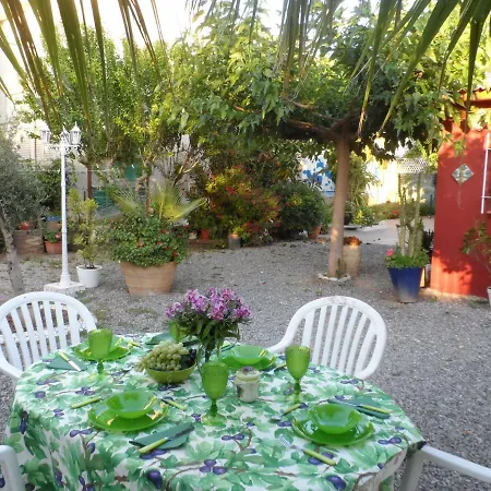 Holiday home Casa Con Jardin Frente Playa De
